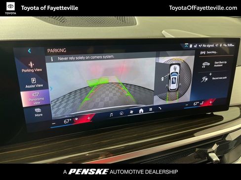 Used 2024 BMW X5 xDrive40i w/ Premium Package image 32