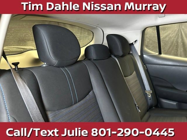 Used 2024 Nissan Leaf S FWD image 19