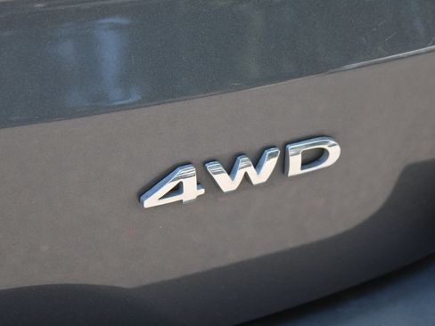 Used 2019 Ford EcoSport S AWD/4WD image 9