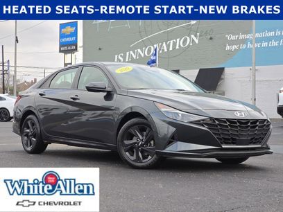 Used 2022 Hyundai Elantra SEL w/ Convenience Package
