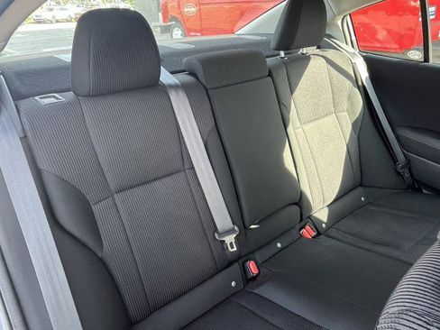 Used 2024 Subaru Legacy Premium image 12