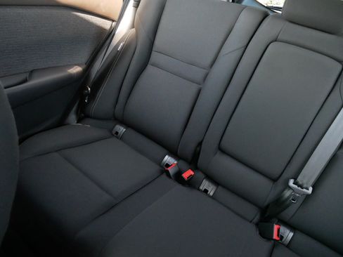 Used 2023 Nissan Rogue S AWD/4WD image 11
