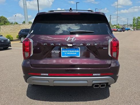 Used 2024 Hyundai Palisade Limited AWD/4WD image 4