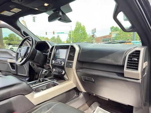 Used 2017 Ford F150 Lariat w/ Equipment Group 502A Luxury AWD/4WD image 19