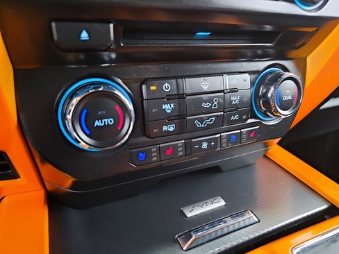 Used 2018 Ford F150 Lariat image 25