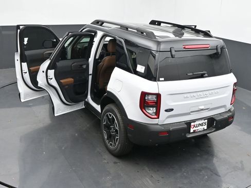 New 2025 Ford Bronco Sport Outer Banks w/ Outer Banks Tech Package+ image 64
