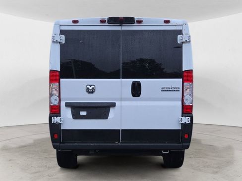 Used 2023 RAM ProMaster 2500 image 4