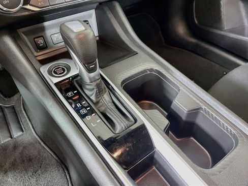 Used 2024 Nissan Sentra SV FWD image 15