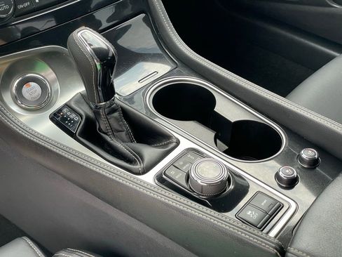 Certified 2022 Nissan Maxima Platinum w/ Sport Mat Group image 21