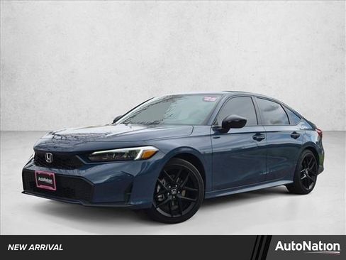 Used 2025 Honda Civic Sport image 1