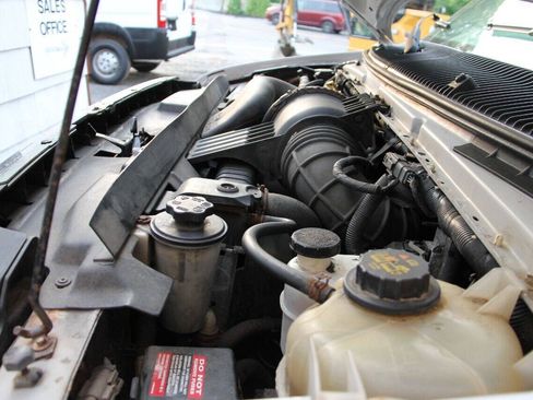 Used 2013 Ford E-250 and Econoline 250 w/ PWR Group RWD image 33