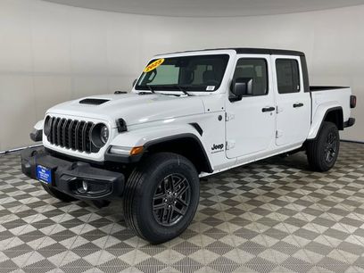 New 2025 Jeep Gladiator Sport
