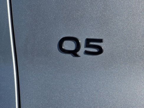 Certified 2025 Audi Q5 Premium Plus w/ Premium Plus AWD/4WD image 33