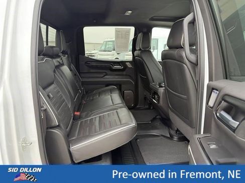 Used 2024 GMC Sierra 1500 AT4X AWD/4WD image 18
