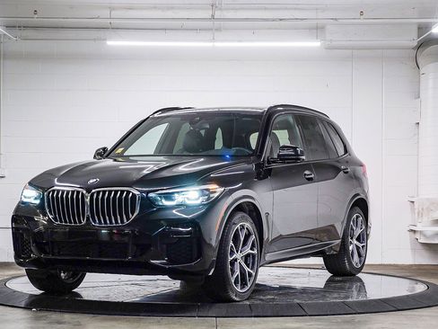 Used 2023 BMW X5 xDrive40i w/ M Sport Package image 3