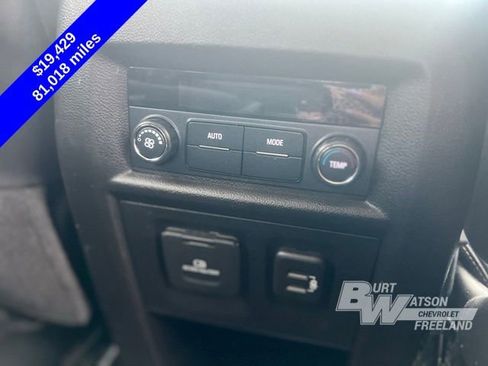 Used 2018 Chevrolet Traverse RS image 24