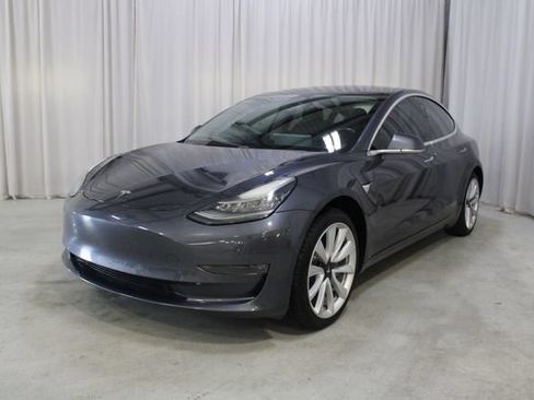 Used 2018 Tesla Model 3 Long Range RWD image 35