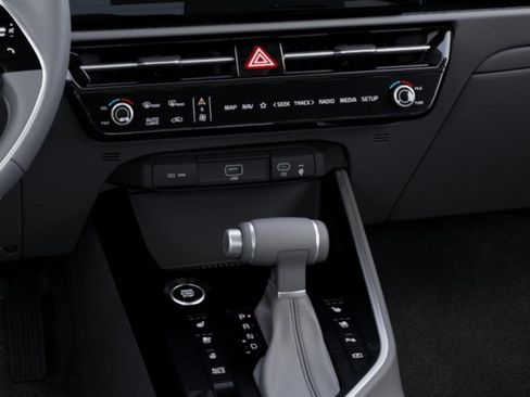 New 2026 Kia Niro FWD image 23