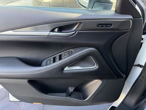 Used 2025 INFINITI QX60 Luxe w/ Black Edition image 18