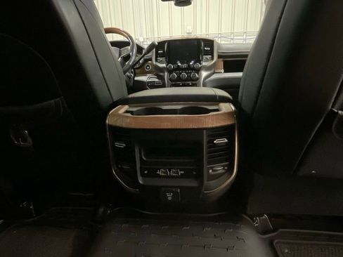 Used 2019 RAM 3500 Limited image 13