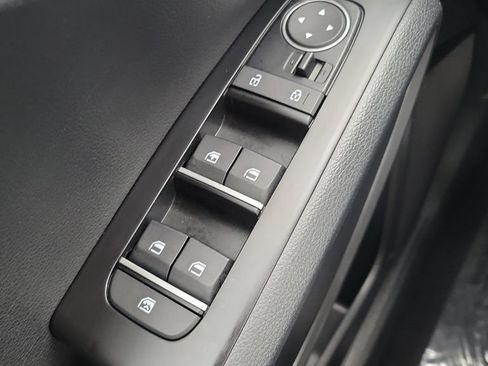 Used 2020 Kia Soul LX FWD image 18