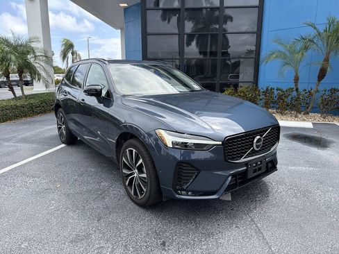 Used 2023 Volvo XC60 B5 Plus w/ Climate Package AWD/4WD image 2