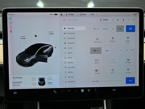 Used 2020 Tesla Model 3 Standard Range Plus image 21