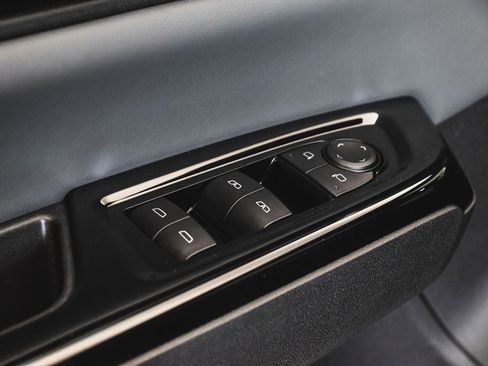 Used 2025 Honda Prologue Touring image 9