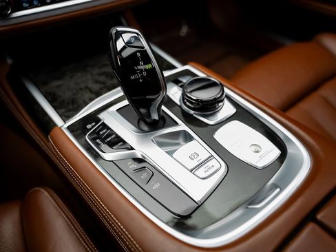 Used 2018 BMW ALPINA B7 xDrive AWD/4WD image 55