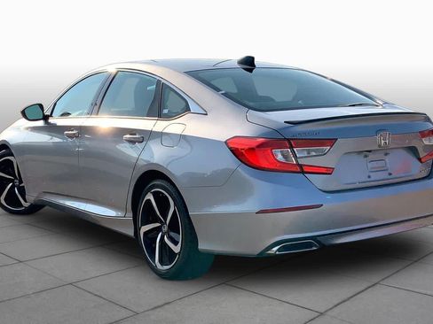Used 2021 Honda Accord Sport image 12