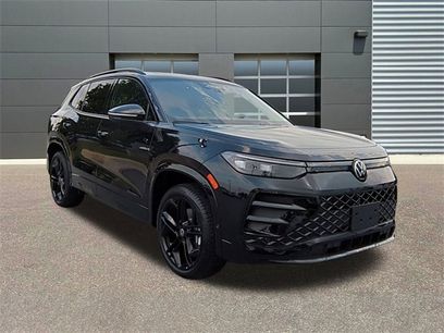 New 2025 Volkswagen Tiguan SE R-Line