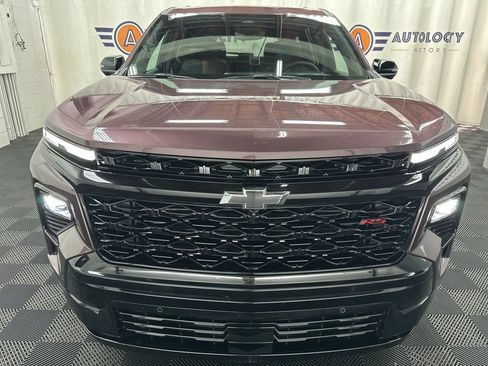 Used 2025 Chevrolet Traverse RS w/ LPO, Floor Liner Package AWD/4WD image 4