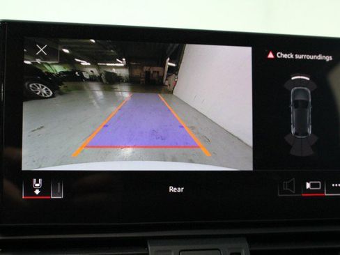 Used 2024 Audi Q5 2.0T Premium Plus image 15