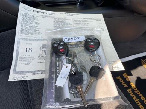 Used 2006 Chevrolet Monte Carlo SS w/ Convenience Package image 39