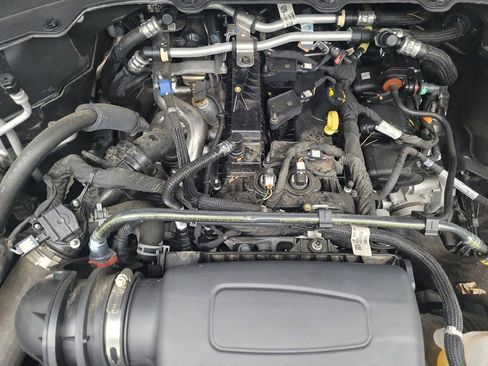 Used 2024 Ford Explorer XLT w/ Equipment Group 202A image 30