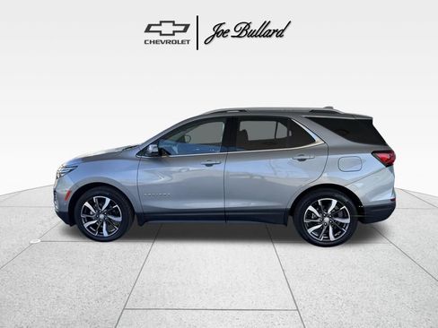 Used 2023 Chevrolet Equinox Premier image 6