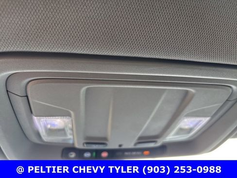 Used 2020 Chevrolet Silverado 1500 Custom w/ Custom Value Package RWD image 17