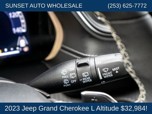 Used 2023 Jeep Grand Cherokee L Altitude image 59