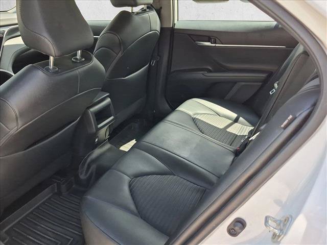 Used 2023 Toyota Camry SE FWD image 16