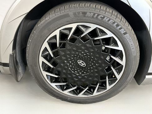 Used 2023 Hyundai Ioniq 5 Limited AWD/4WD image 11