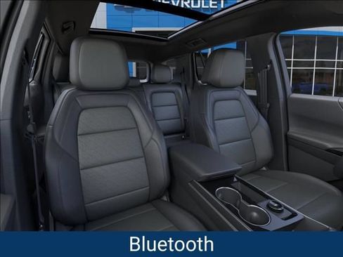 New 2027 Chevrolet Equinox LT w/ Convenience Package II FWD image 18