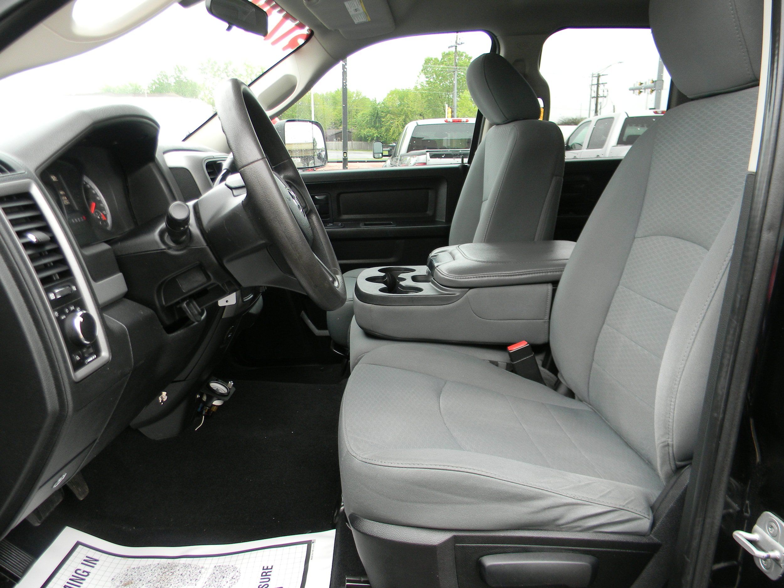 Used 2013 RAM 1500 ST w/ SXT Appearance Group AWD/4WD image 5
