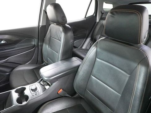 Used 2020 GMC Terrain SLT w/ Preferred Package image 12