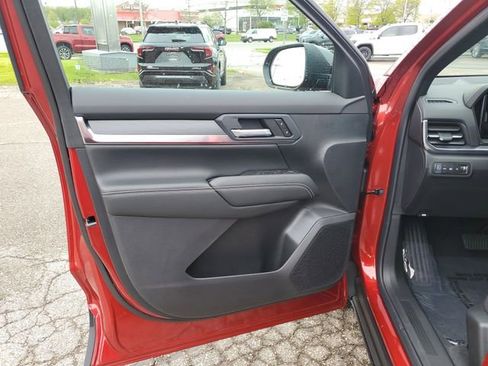 New 2026 GMC Terrain Elevation w/ Black Edition FWD image 19