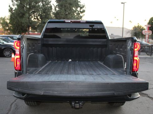 Used 2021 Chevrolet Silverado 1500 Custom image 15