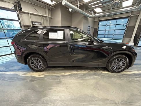 Used 2025 MAZDA CX-70 3.3 Turbo w/ Preferred Package image 25