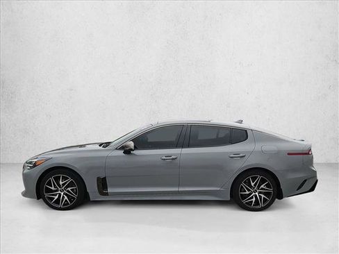 Used 2022 Kia Stinger GT-Line w/ Sun & Sound Package image 9