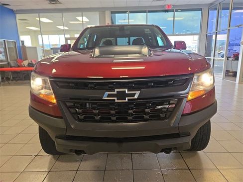 Used 2019 Chevrolet Colorado ZR2 image 3