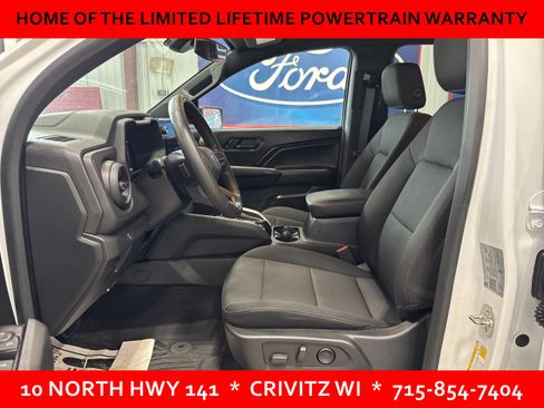 Used 2024 Chevrolet Colorado Trail Boss w/ LPO, Dark Essentials Package AWD/4WD image 9