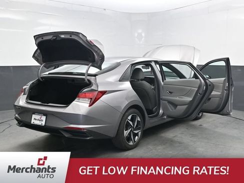 Used 2023 Hyundai Elantra SEL w/ Convenience Package FWD image 43